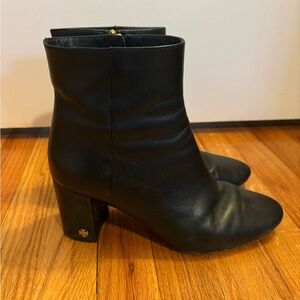 Tory Burch Black Leather Ankle Booties